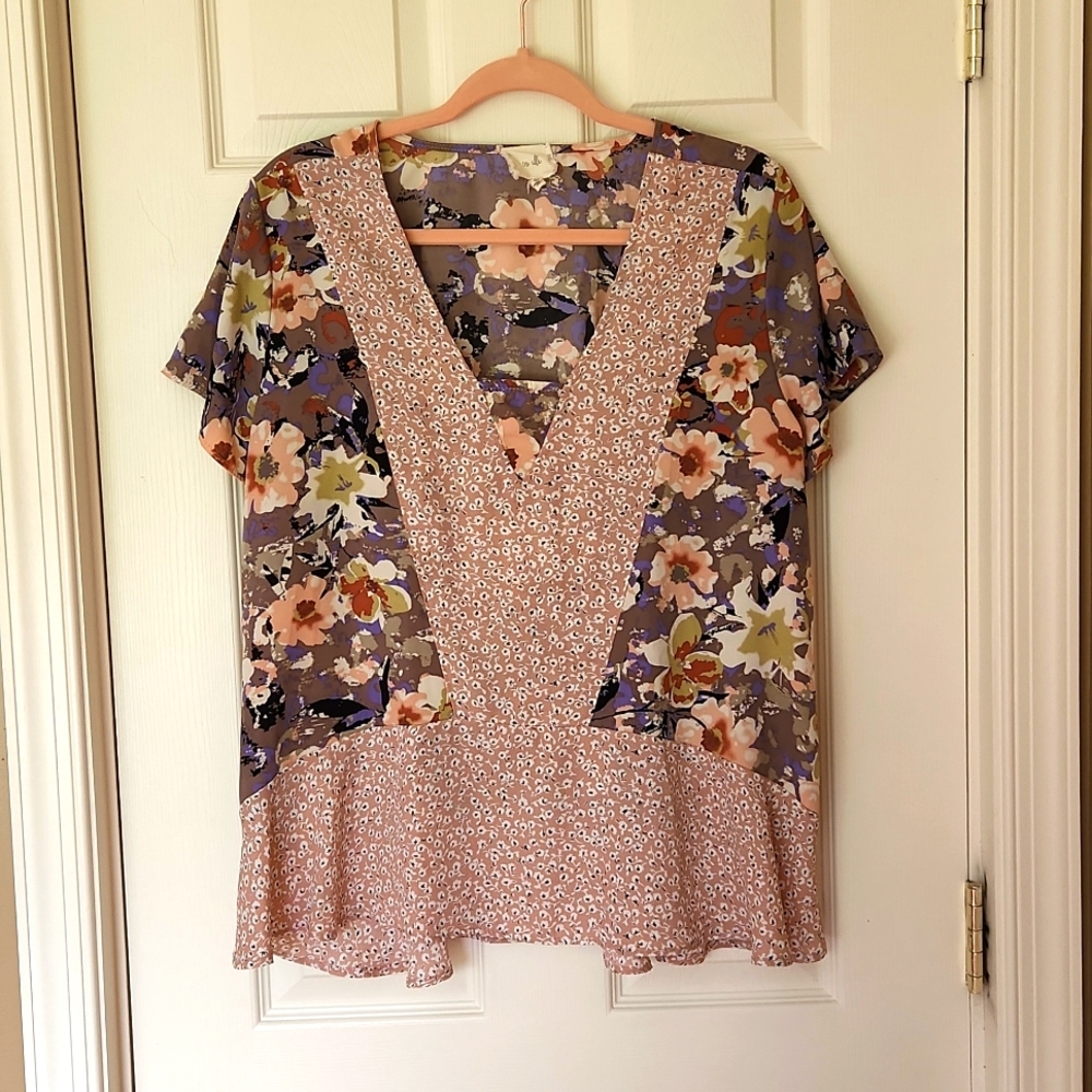 En Elle mixed media blouse